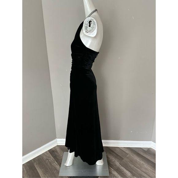 VERONICA BEARD Josette Embellished Velvet Midi Dress - Picture 9 of 10
